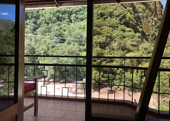 Panorama Bed & Breakfast 3*