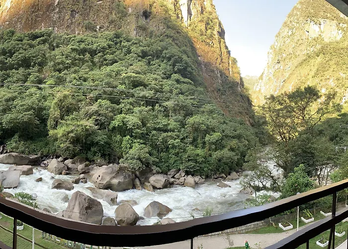 Panorama Couette-café Machu Picchu